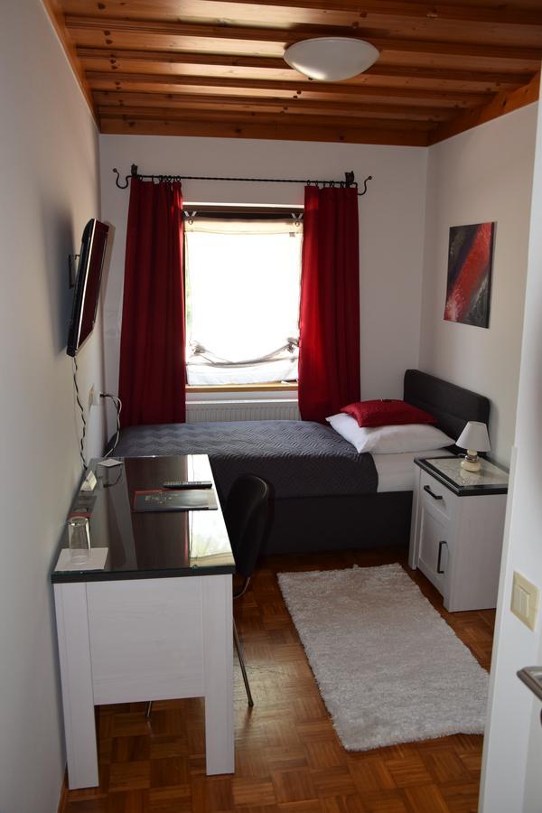 Landgasthof Steinmuehl Hofbauer Fruehstueckspension Und Campingplatz Waidhofen an der Ybbs Kültér fotó